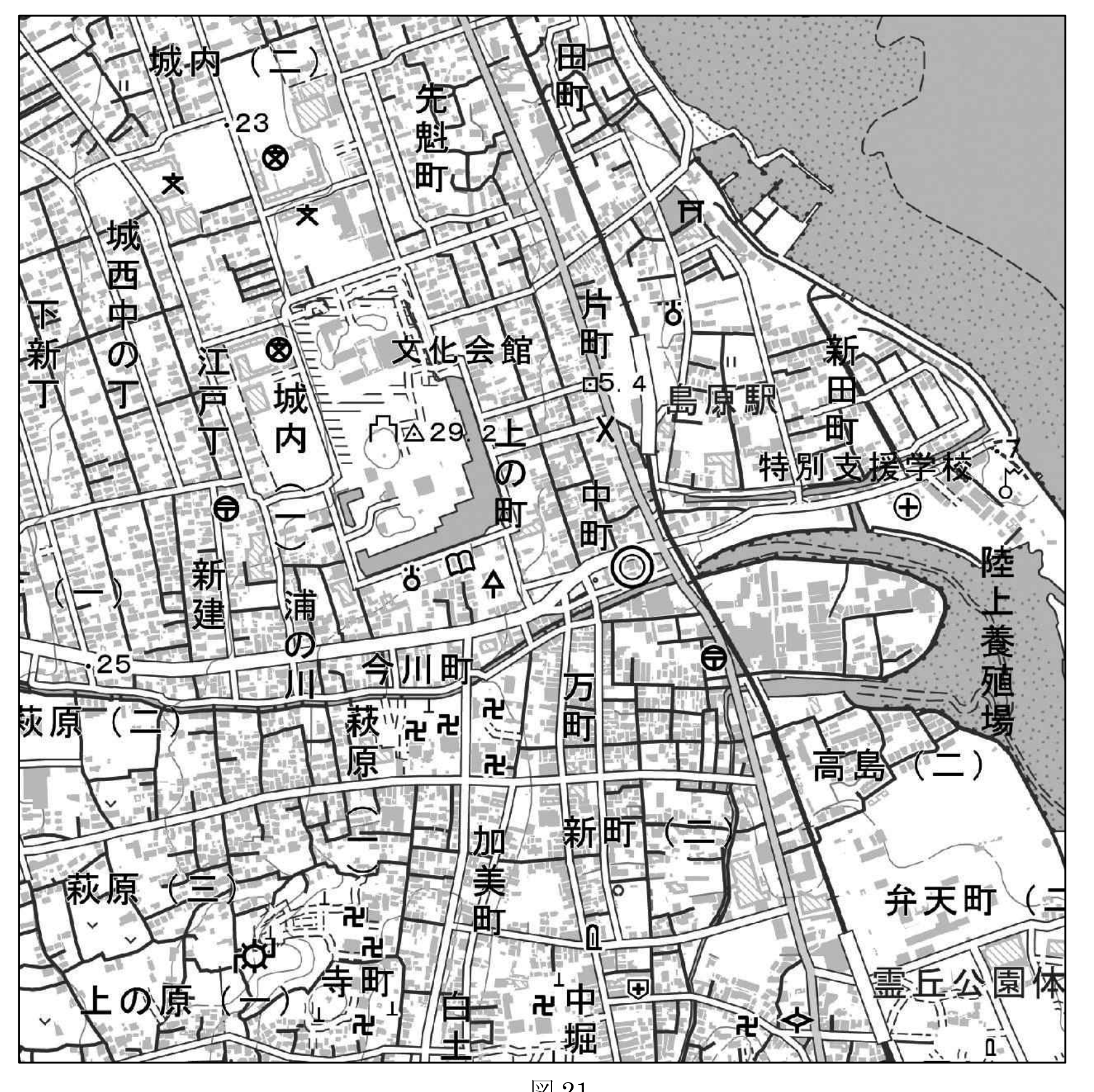 図21　国土地理院「地理院地図」の一部（縮尺変更・一部改変）。島原駅周辺の市街地で、文化会館・裁判所・税務署・自然災害伝承碑などの地図記号が示された地図