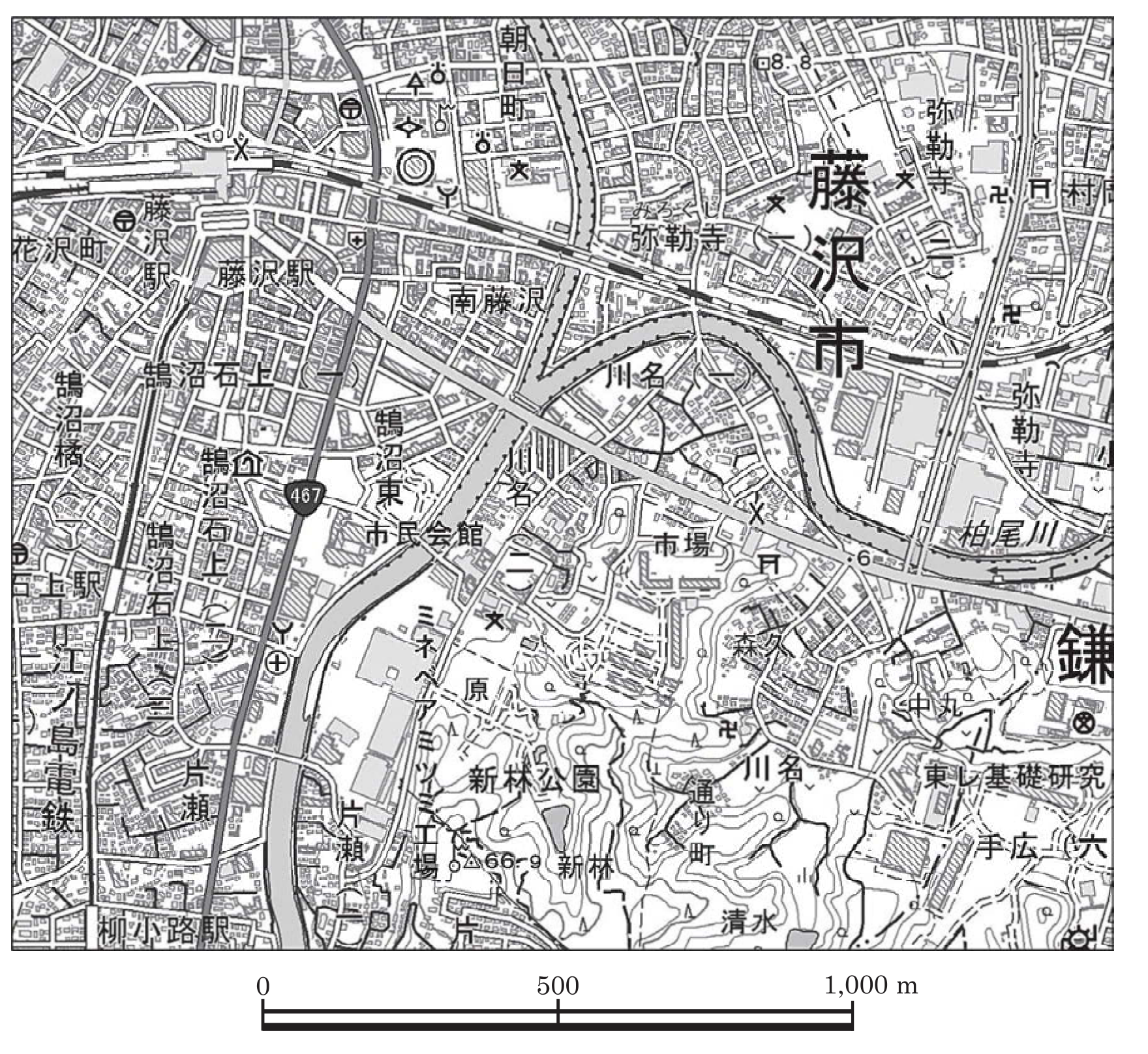 図21　国土地理院の電子地形図25000の一部（縮尺変更）。藤沢市・藤沢駅・柏尾川・新林公園などが示された地形図。下部に縮尺（0〜1,000m）を表示